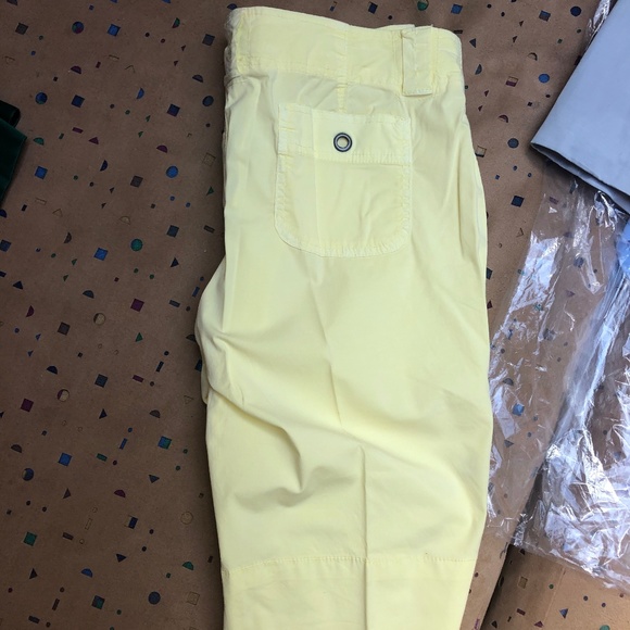 Capris - Picture 2 of 2